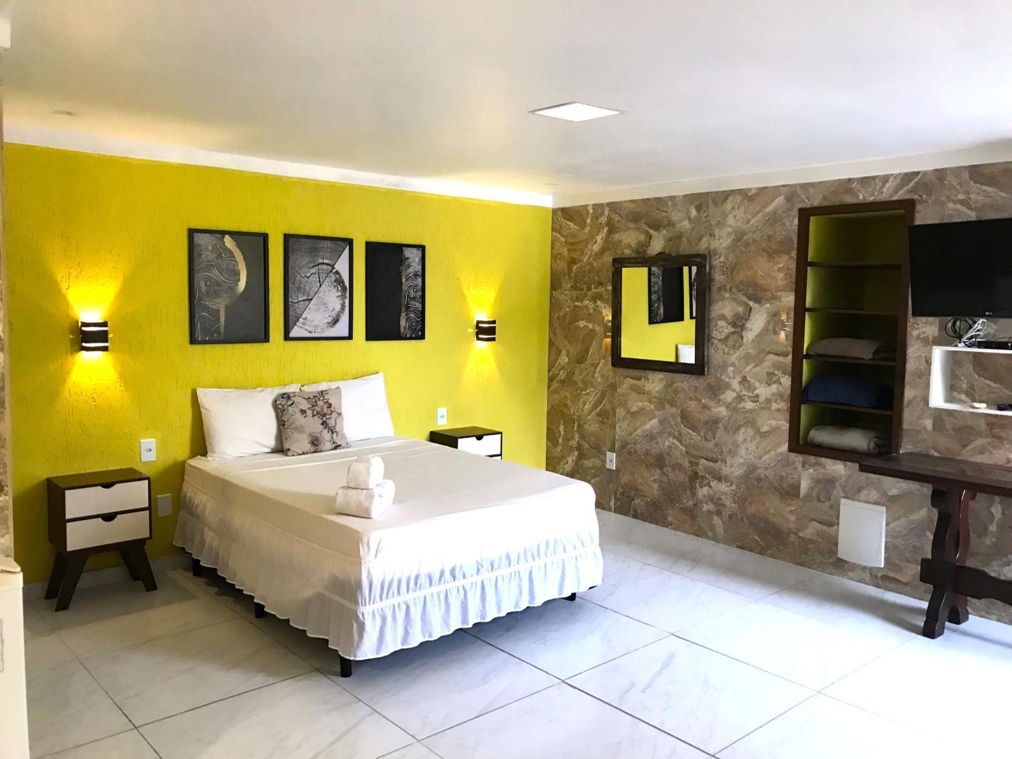 Standard Family Room,1593664844:JPEG