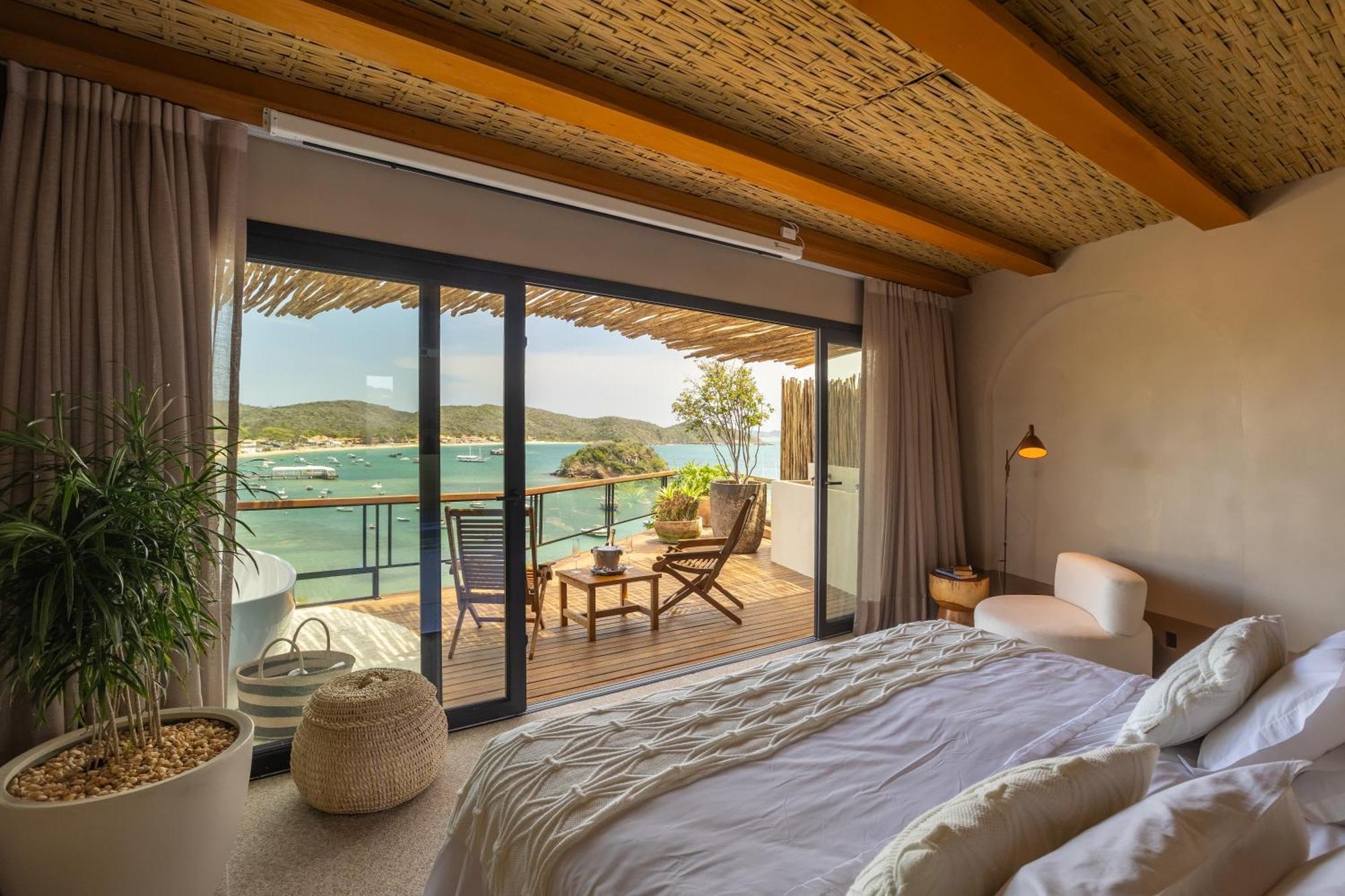 Suite External bathtub sea view